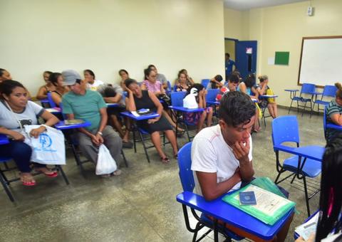 Famílias do Monte Horebe recebem quinta parcela do auxílio-moradia