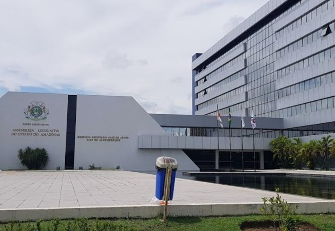 Deputados da ‘lista vazada’ temem busca em gabinetes