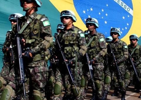 Nem metade dos militares que recebeu indevidamente auxílio emergencial devolveu dinheiro