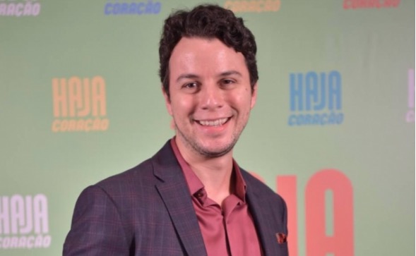 'Fui reprovado no auxílio emergencial', lamenta Johnnas Oliva, ator de 'Haja Coração'