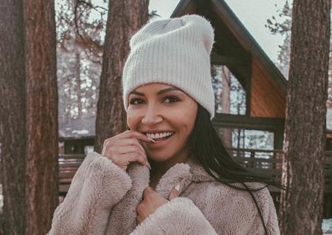 Vídeo mostra Naya Rivera entrando em barco com filho