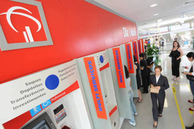 Bradesco e Caixa podem ser multados por falta de dinheiro em agências