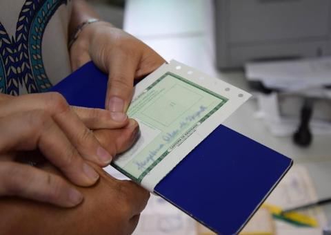 Informação falsa sobre validade do RG faz amazonenses buscarem 2ª via