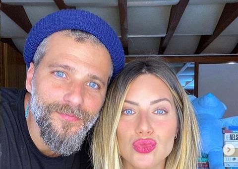 Giovanna Ewbank mostra rostinho do filho recém-nascido, Zyan