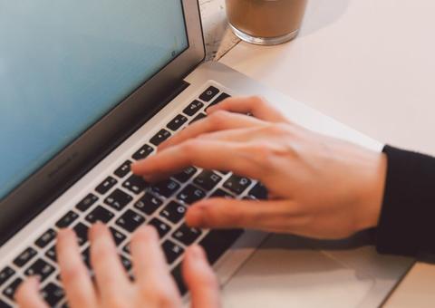 Mais de 300 vagas gratuitas para cursos on-line são ofertadas em Manaus; Veja 