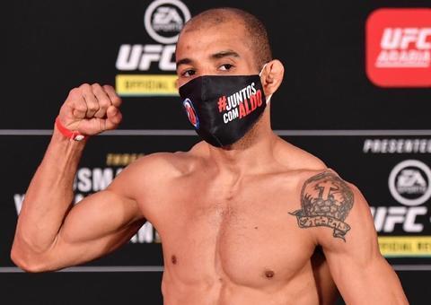 Visto como 'azarão', José Aldo promete detonar russo e garantir cinturão no UFC de hoje