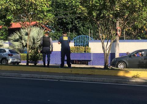 Motociclista é arremessado e morre em acidente na avenida Efigênio Sales