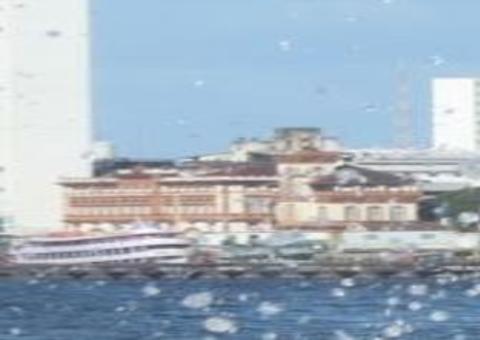 Sem obedecer normas de distanciamento embarcação é flagrada no Roadway