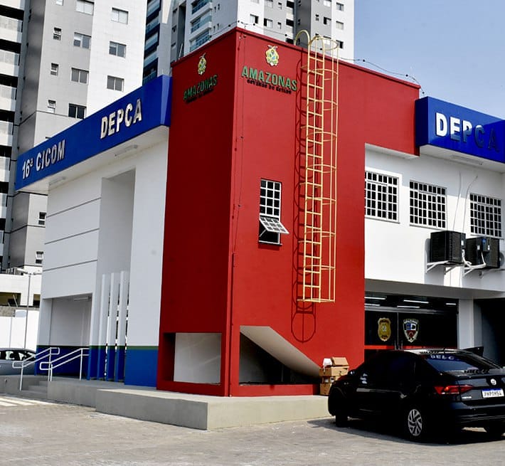 Homem é preso por estuprar enteado por três anos em Manaus 