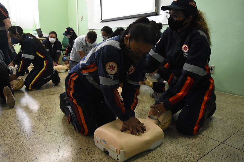 Pessoal de saúde do hospital de campanha é remanejado para Samu