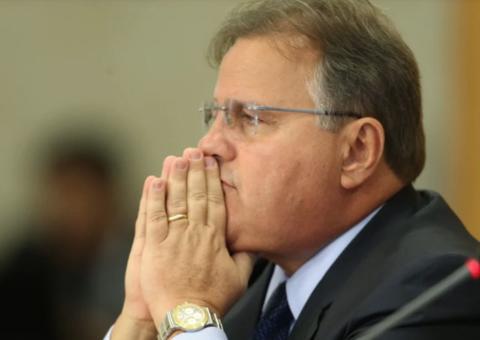 Ex-ministro Geddel Vieira Lima deixa cadeia para cumprir prisão domiciliar