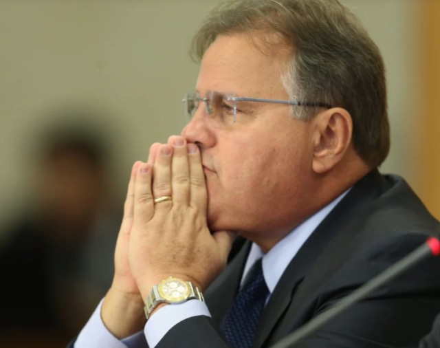 Ex-ministro Geddel Vieira Lima deixa cadeia para cumprir prisão domiciliar