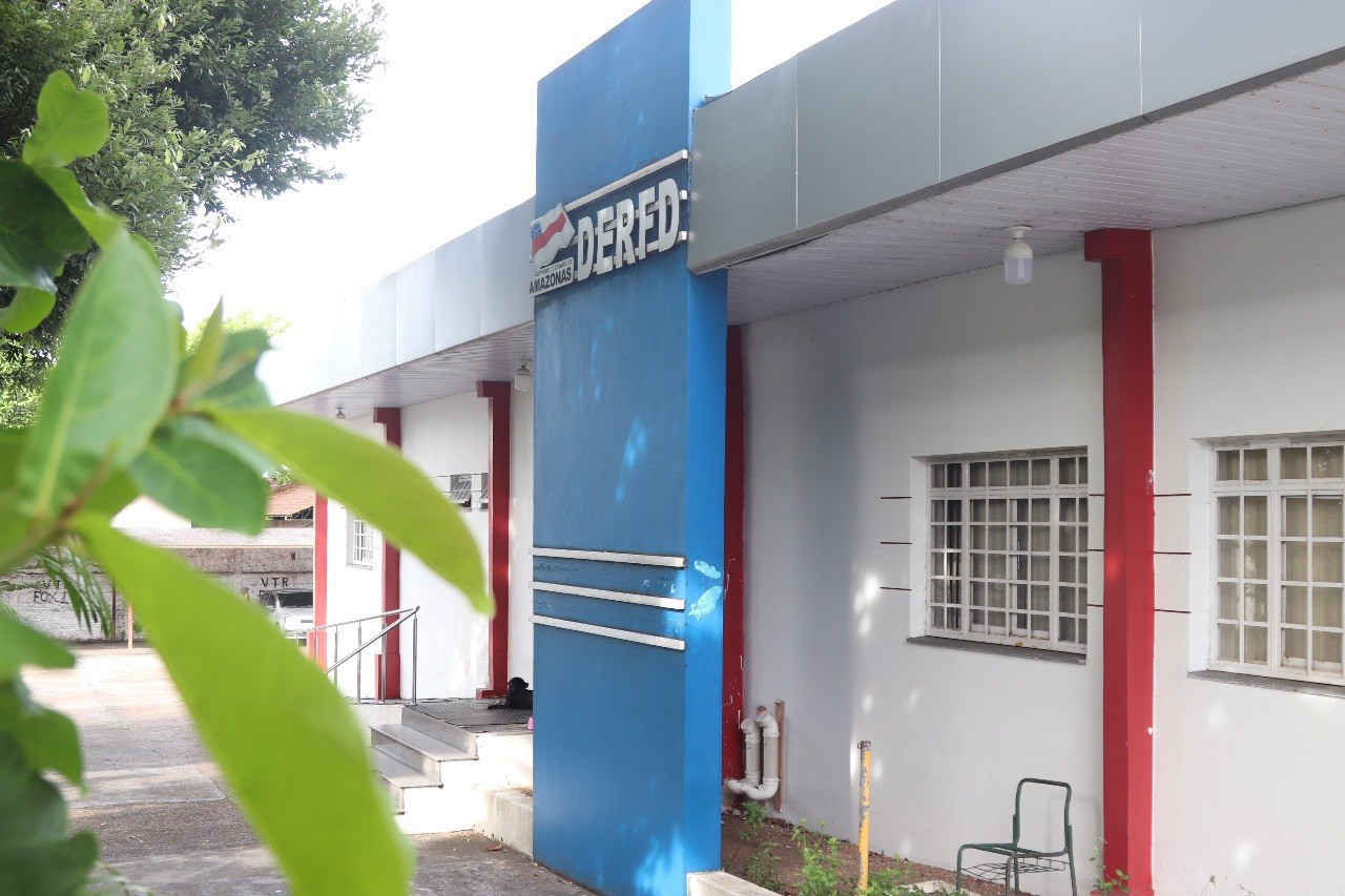 Funcionários de construtora são presos suspeitos de roubar quatro toneladas de ferro em Manaus 