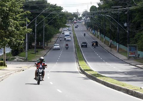 Condutores são orientados sobre intervenção viária na avenida São Jorge
