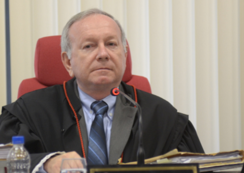 CNJ suspende posse de João Simões para diretoria da ESMAM