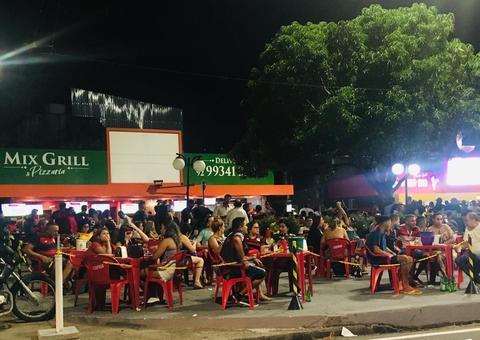 Manauara ignora o coronavírus e curte FLAxFLU com muita aglomeração