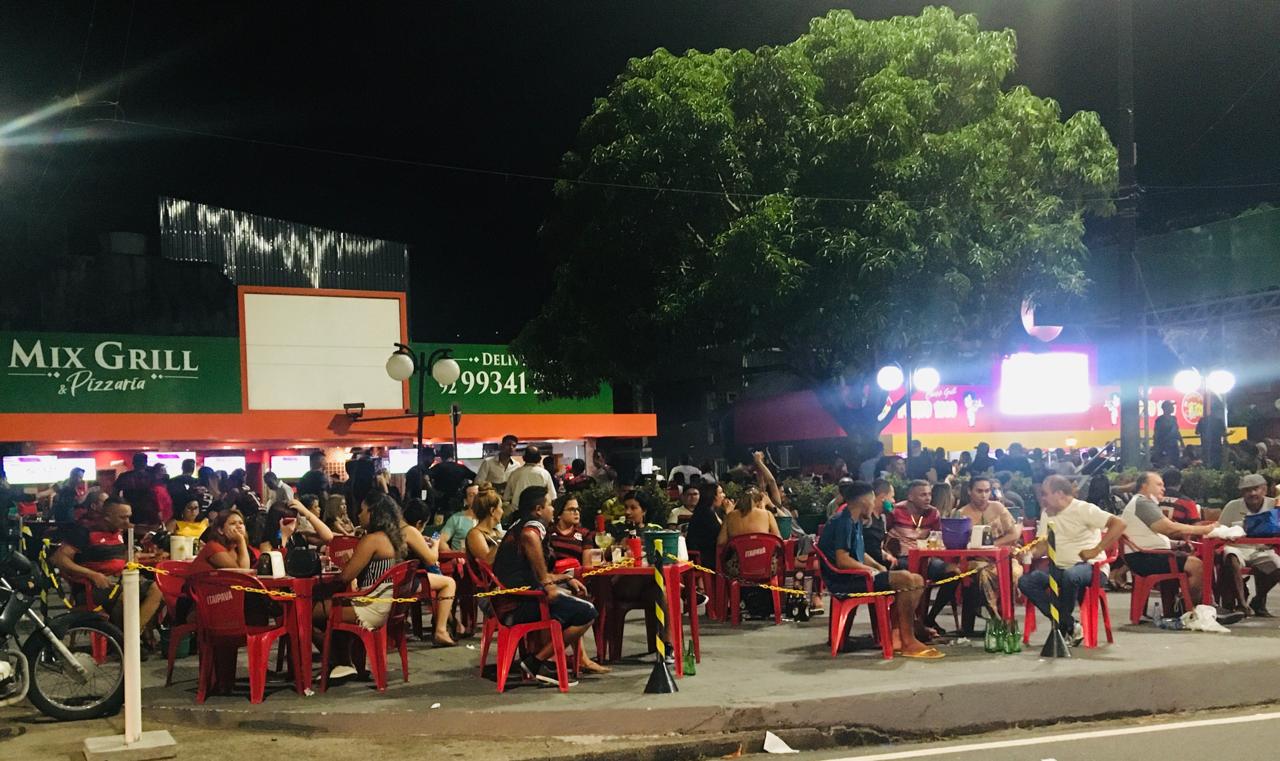 Manauara ignora o coronavírus e curte FLAxFLU com muita aglomeração