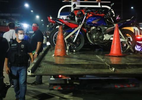 Em noite de FLAxFLU, polícia fecha bares e prende duas pessoas em Manaus 