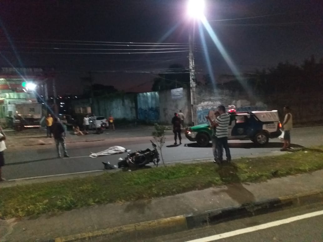 Com sinais de embriaguez, motociclista atropela e mata idosa em Manaus