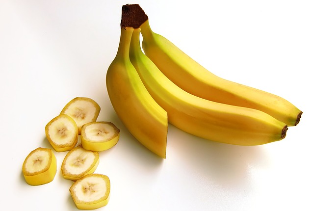 Conheça os benefícios do chá de banana