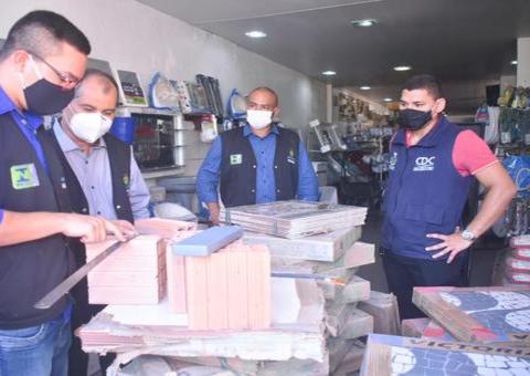 Sobrepreço do tijolo e cimento é flagrado em lojas de materiais de construção em Manaus