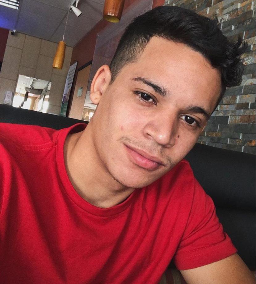 Corpo de jovem é encontrado com os dois olhos arrancados em terreno abandonado 