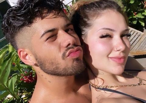 Namorando há 1 semana, Zé Felipe e Virgínia Fonseca fazem tatuagem juntos