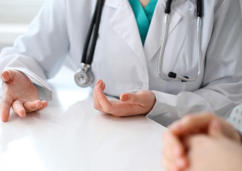 Clínica oferece atendimento médico gratuito em Manaus