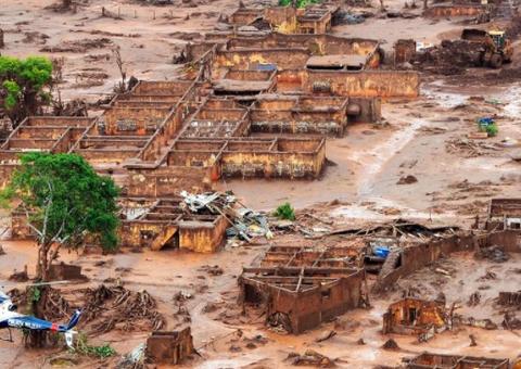  Justiça impede fim de auxílio para atingidos pelo desastre de Mariana