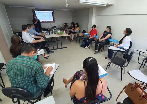 Oficinas da Susam promovem formação em políticas de saúde no Amazonas