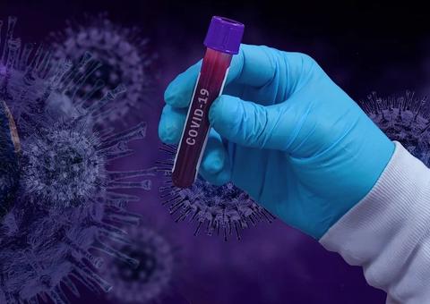 Brasil mantém média de mil mortos diários por Covid-19