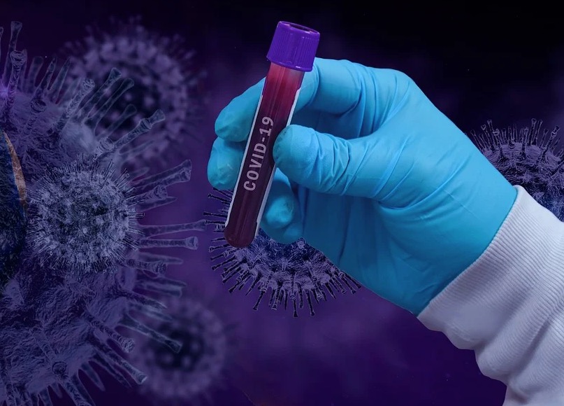 Brasil mantém média de mil mortos diários por Covid-19