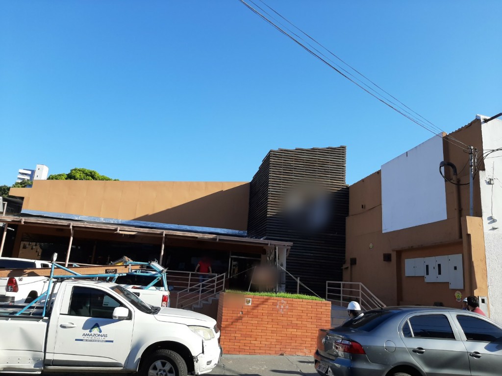 Restaurante do Vieiralves é flagrado furtando energia em Manaus