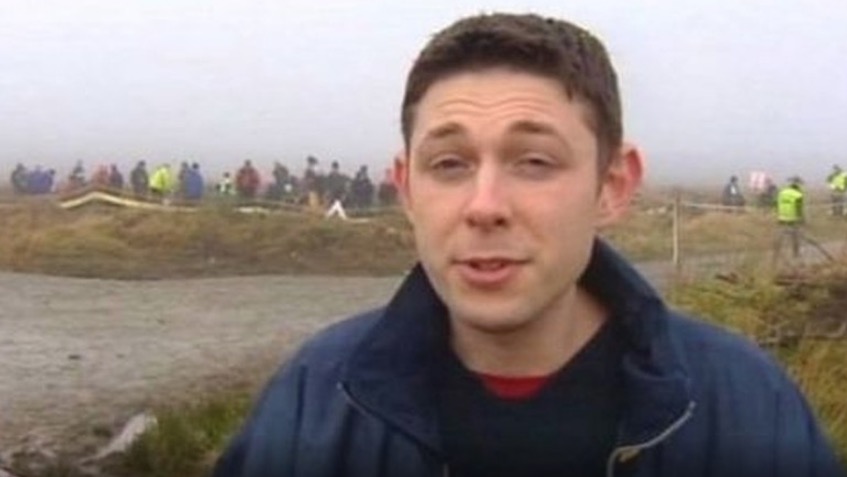 Ex-apresentador da BBC confessa ter cometido 40 crimes sexuais contra crianças