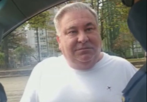 Desembargador que humilhou guarda ao ser multado acumula abusos de autoridade