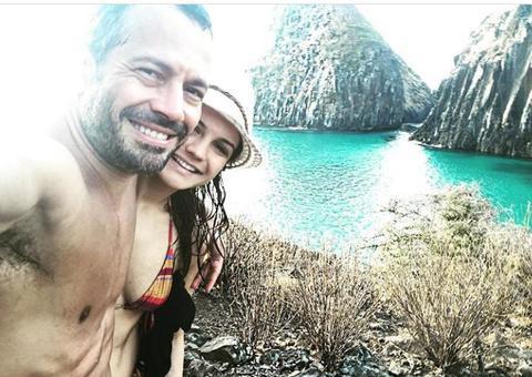 Kyra Gracie revela dormir em quarto separado do esposo Malvino Salvador