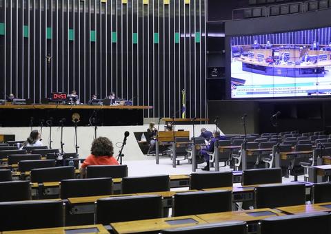 PEC que torna Fundeb permanente deve ser analisada hoje