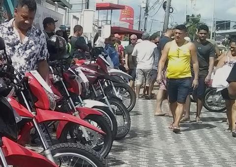 Fechamento de empresas do Amazonas requer recursos do governo, diz deputado