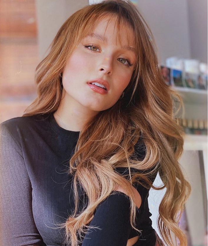 Larissa Manoela diz que ‘tem históricos’ de perdoar traições de ex-namorados