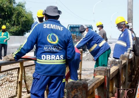 Obras de revitalização da ponte do Educandos são retomadas em Manaus