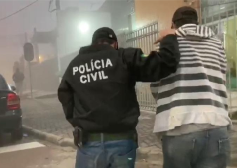 Pai de santo é preso suspeito de estupros e cárcere privado de clientes