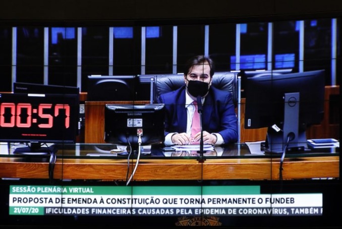 Câmara aprova PEC do novo Fundeb em 1º turno, com aumento de recursos da União