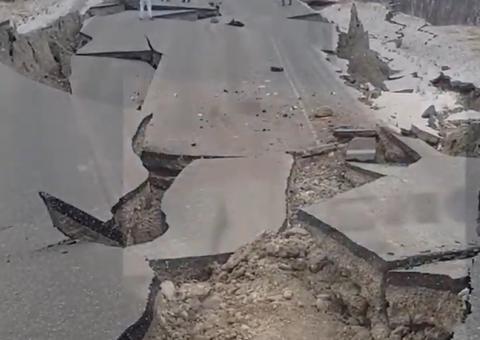 Alasca tem forte terremoto e autoridades prevêem tsunami