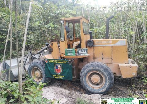 Quatro pessoas são presas por extração ilegal de minério na AM-010