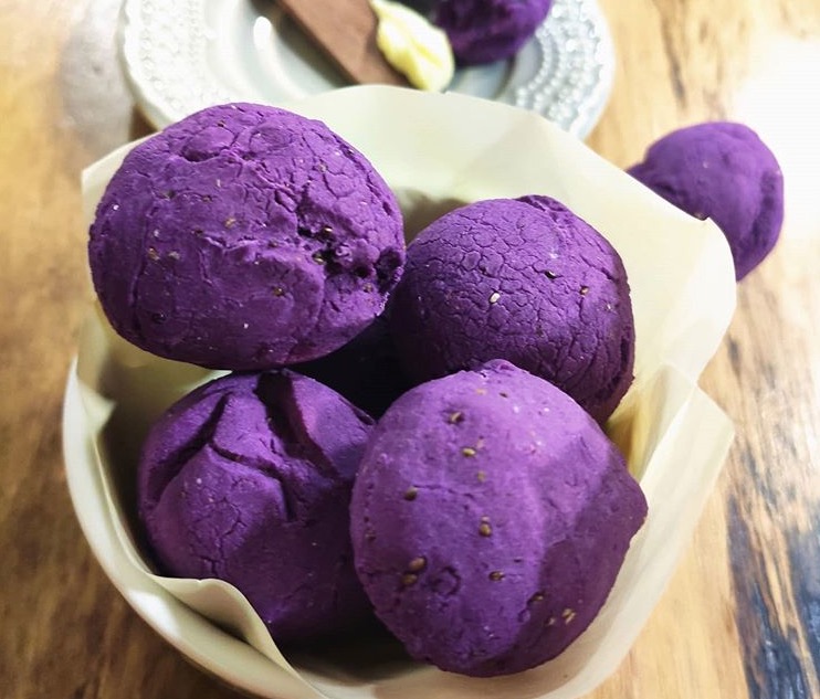 Pãozinho de batata roxa é fitness e delicioso; aprenda 
