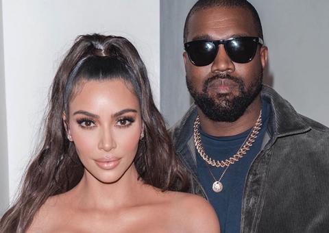Kim Kardashian abre o jogo após Kanye dizer que tenta se separar há 2 anos