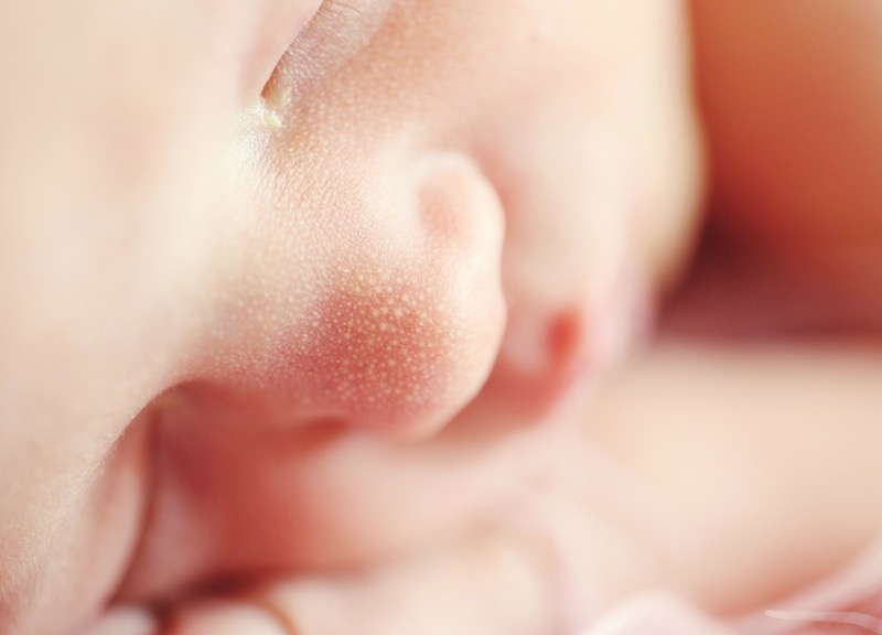 Casal batiza o filho de Lucifer e funcionária se recusa a fazer registro 