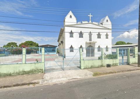 Bandidos invadem e roubam equipamentos de música de igreja em Manaus 