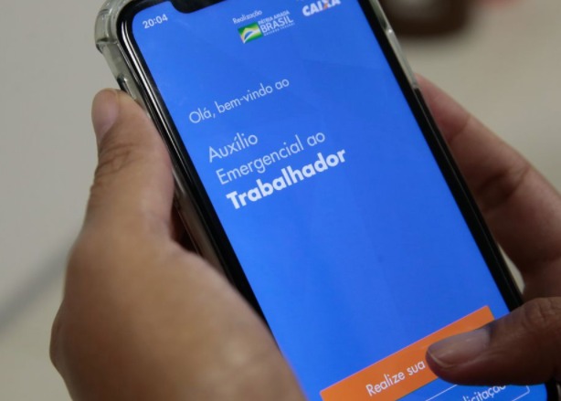 Caixa libera 4ª parcela do auxílio emergencial a inscritos no Bolsa Família