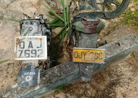 Polícia encontra cemitério de desmanche de motocicletas no Amazonas 